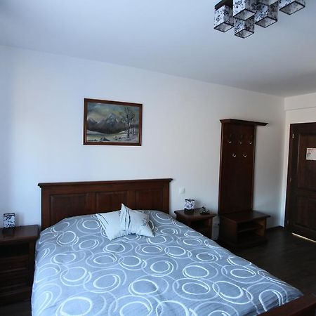 Pensiunea Livada Bunicului Stanesti  Buitenkant foto